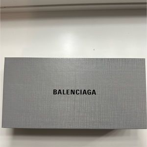 DYNASTY RECTANGLE SUNGLASSES IN BLACK